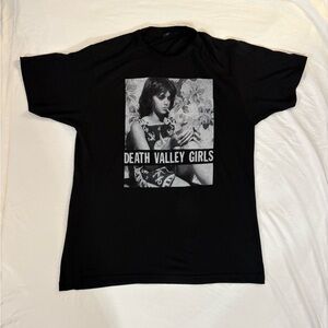 Tultex Death Valley Girls Band Smoking Cigarette Men’s Large L Black Tee T Shirt
